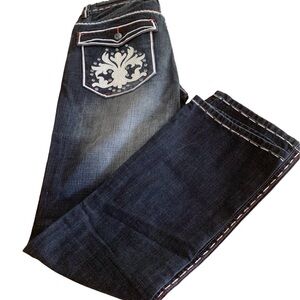 Laverita Preimium New Jeans with skater Embroidered for both men and women